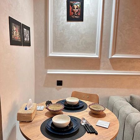 Luxueux Studio A Cote De Mcdo & Zara Maarif Casablanca Zewnętrze zdjęcie