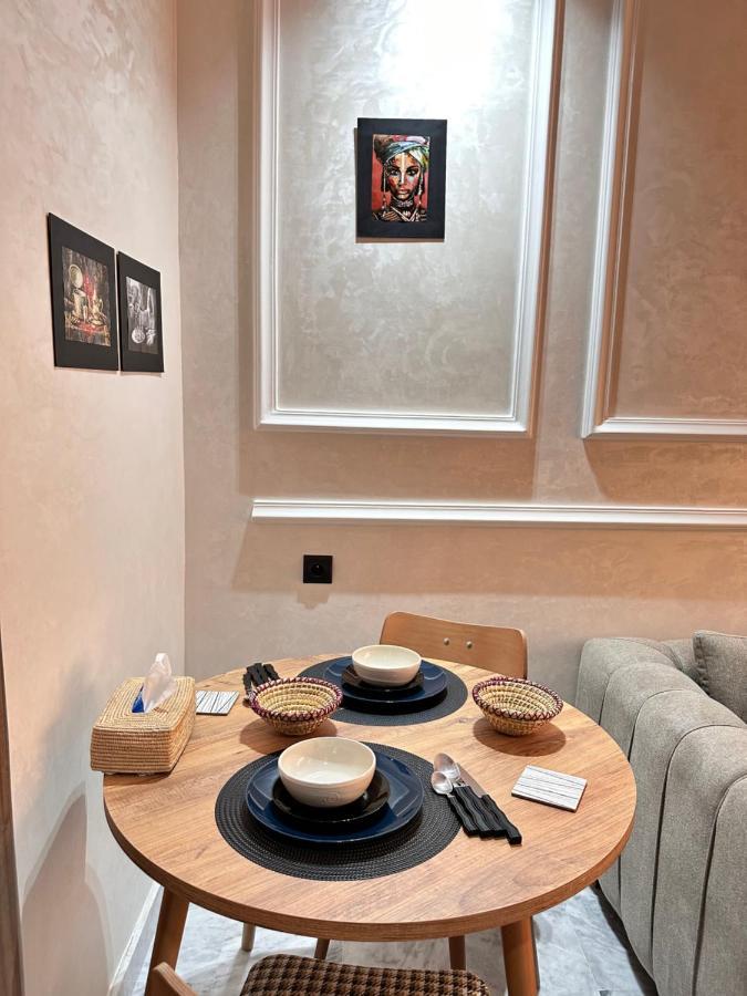 Luxueux Studio A Cote De Mcdo & Zara Maarif Casablanca Zewnętrze zdjęcie